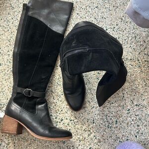 Black Over the Knee Boots with Leather and Suede Textures